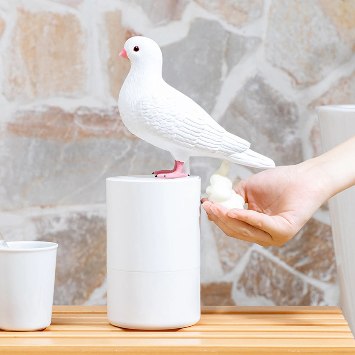 Automatic Pigeon Shape Foam Soap Dispenser With Touchless Sensor
