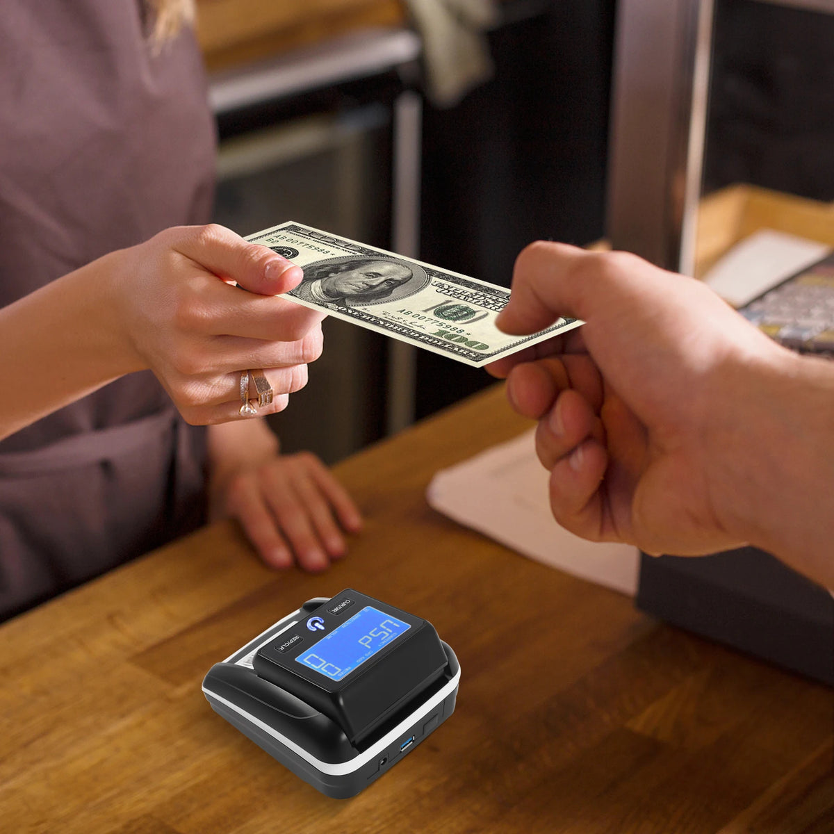 Portable Counterfeit Bill Detector and Currency Counter
